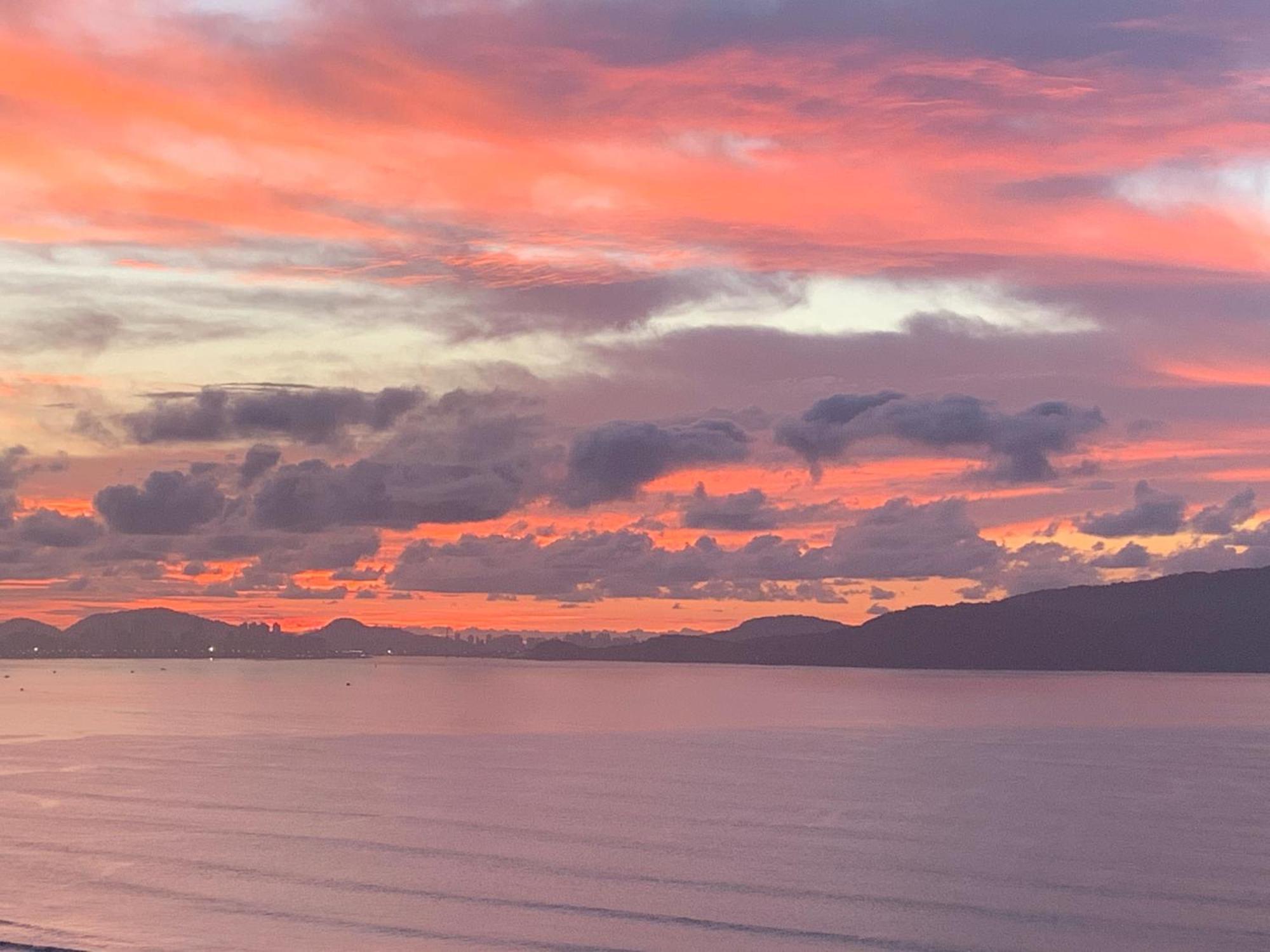 Apto Antigo Frente Mar Para Alugar São Vicente المظهر الخارجي الصورة